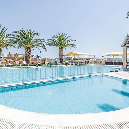 Kapetanios Apartments Agios Stefanos Avliotes  Eksteriør billede