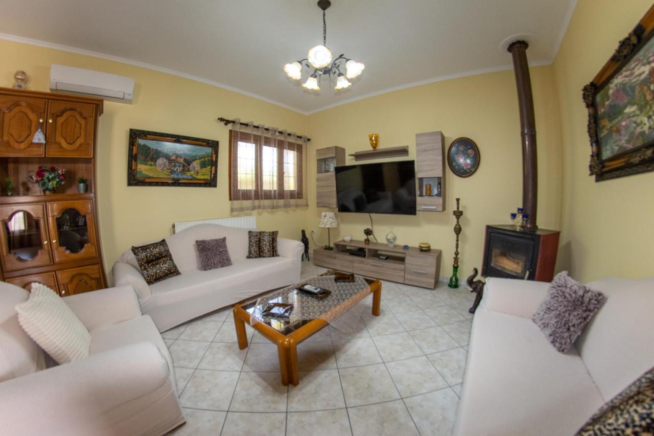 Kapetanios Apartments Agios Stefanos Avliotes  Eksteriør billede