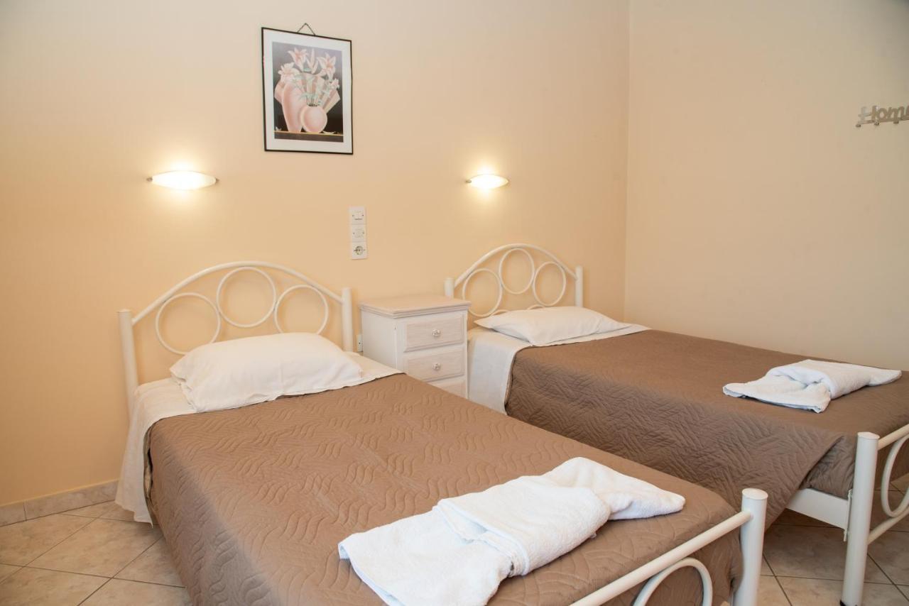Kapetanios Apartments Agios Stefanos Avliotes  Eksteriør billede