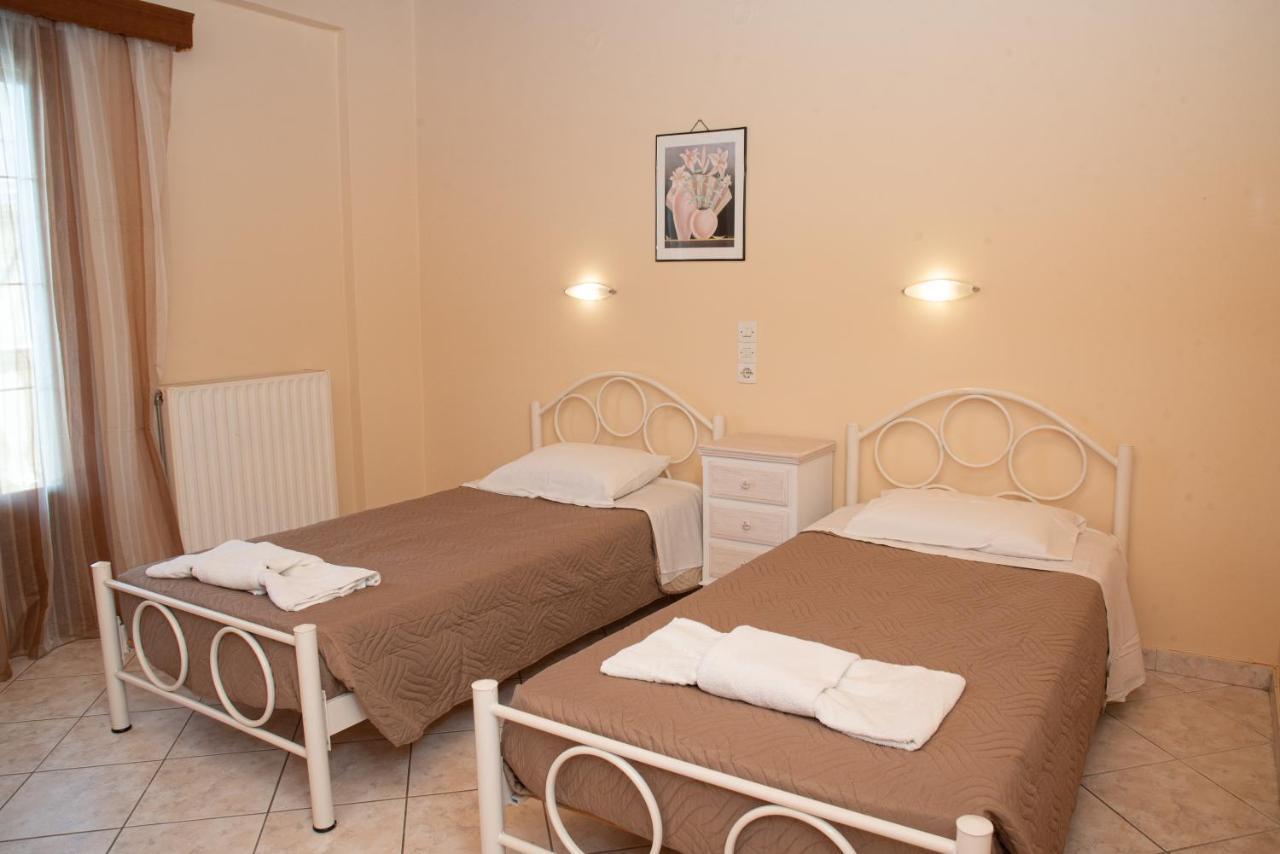 Kapetanios Apartments Agios Stefanos Avliotes  Eksteriør billede